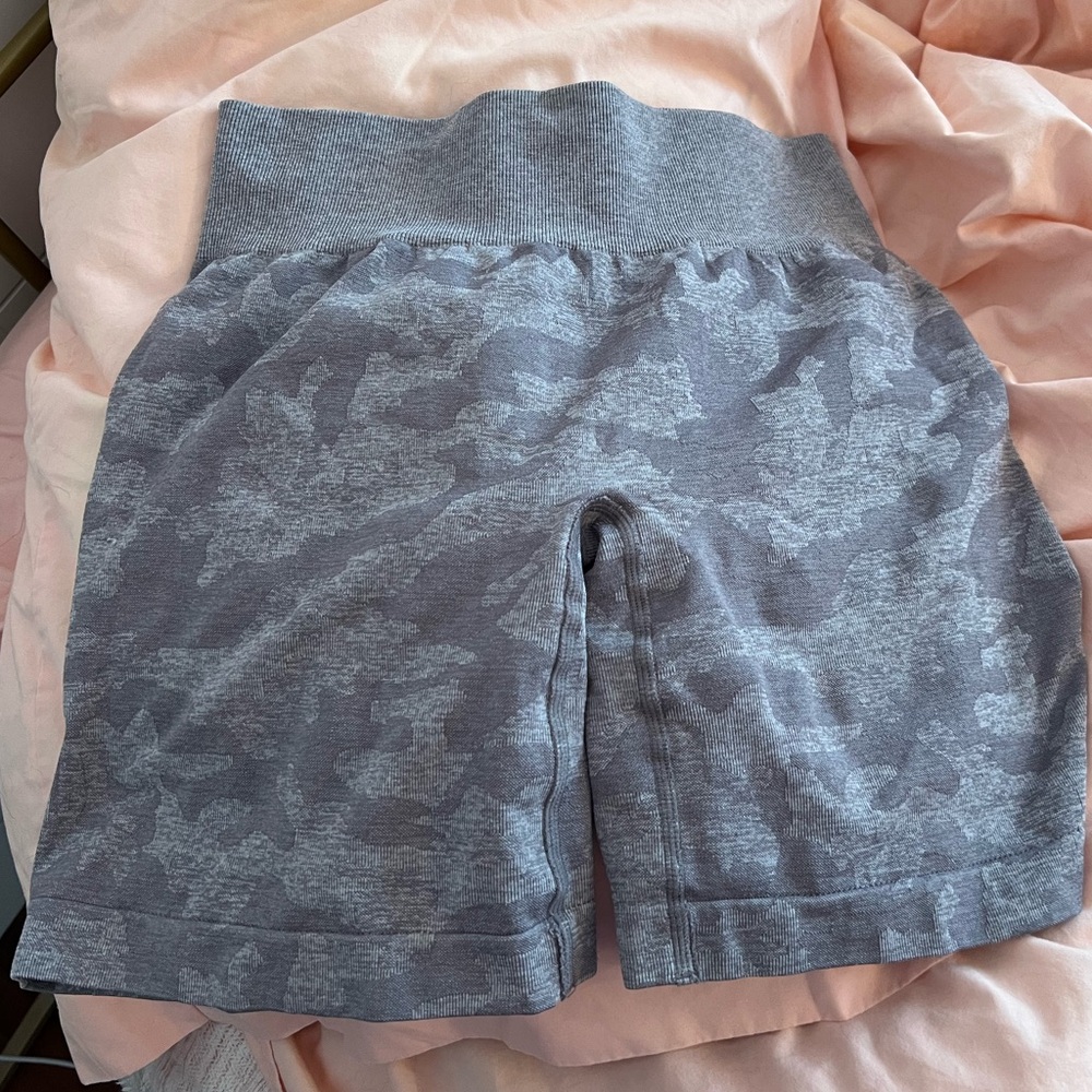 NVGTN shorts